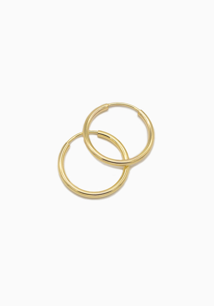 Endless Gold Creolen aus 14k Gelbgold – feine Creolen mit 20 mm Durchmesser