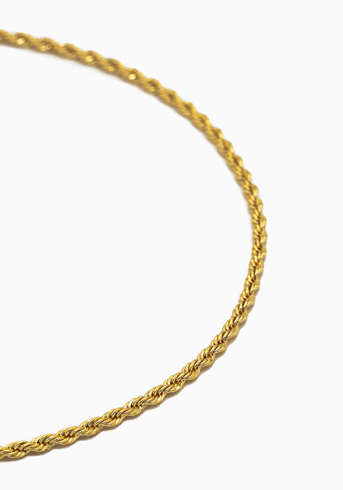 Gold Filled Kordelkette in Seiloptik, Detailansicht der gedrehten Struktur - SimplyO